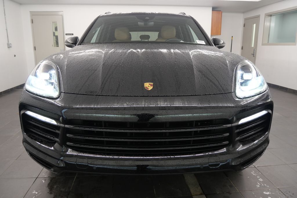 2021 Porsche Cayenne Base 9