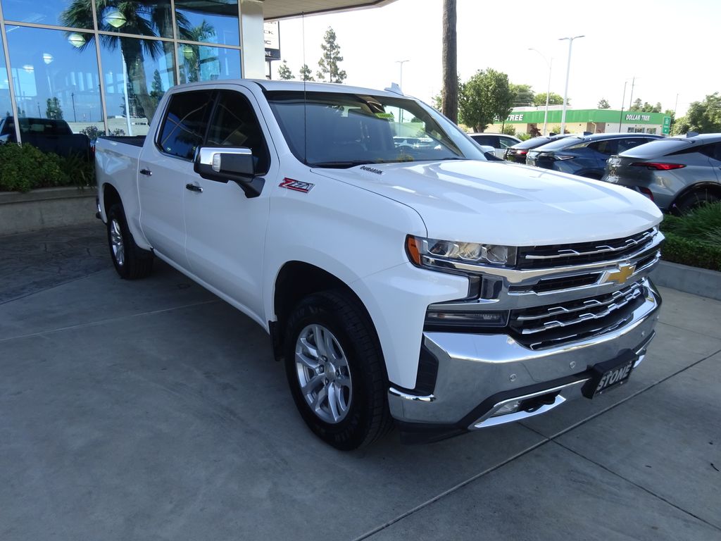  2020 Chevrolet Silverado 1500 LTZ Crew Cab 4WD   