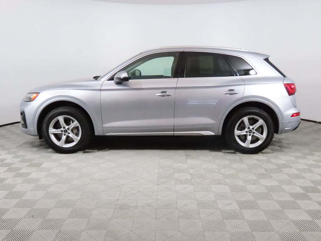 Thumbnail: 2022 Audi Q5 - 2