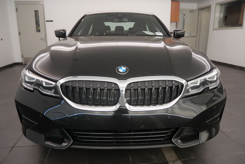 2022 BMW 3 Series 330i 8