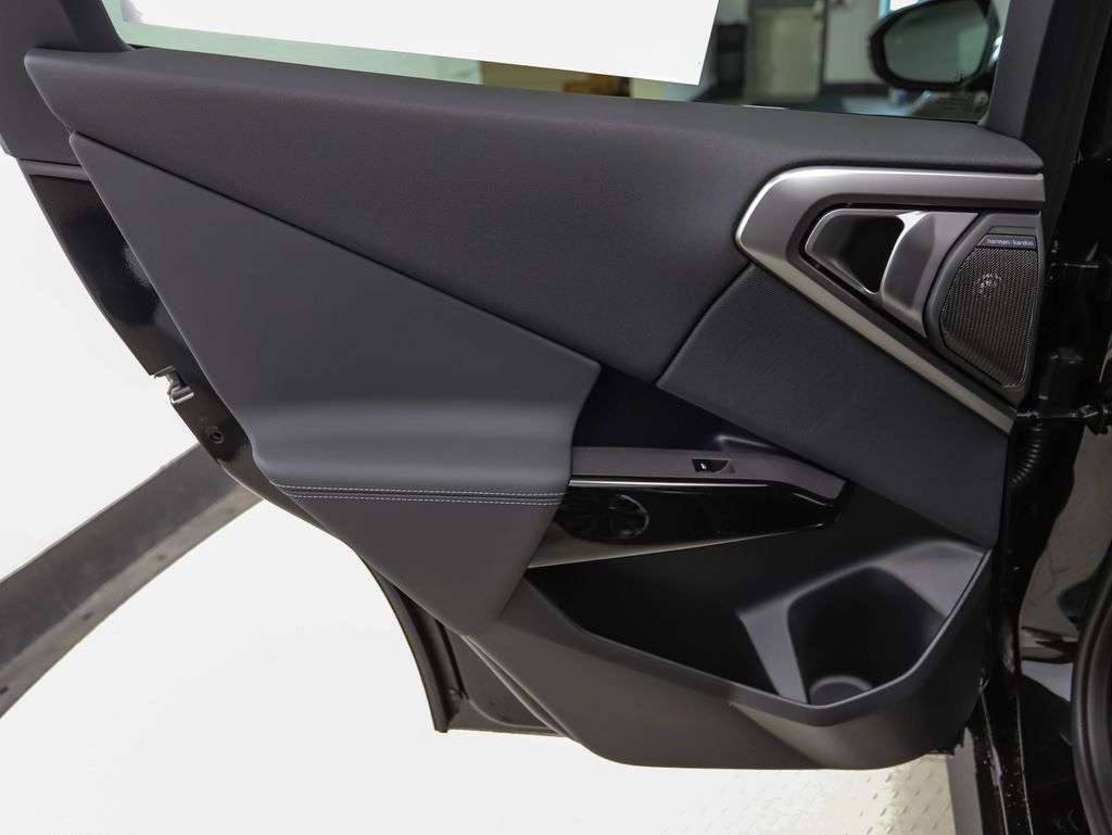 Thumbnail: 2026 BMW X3 - 19