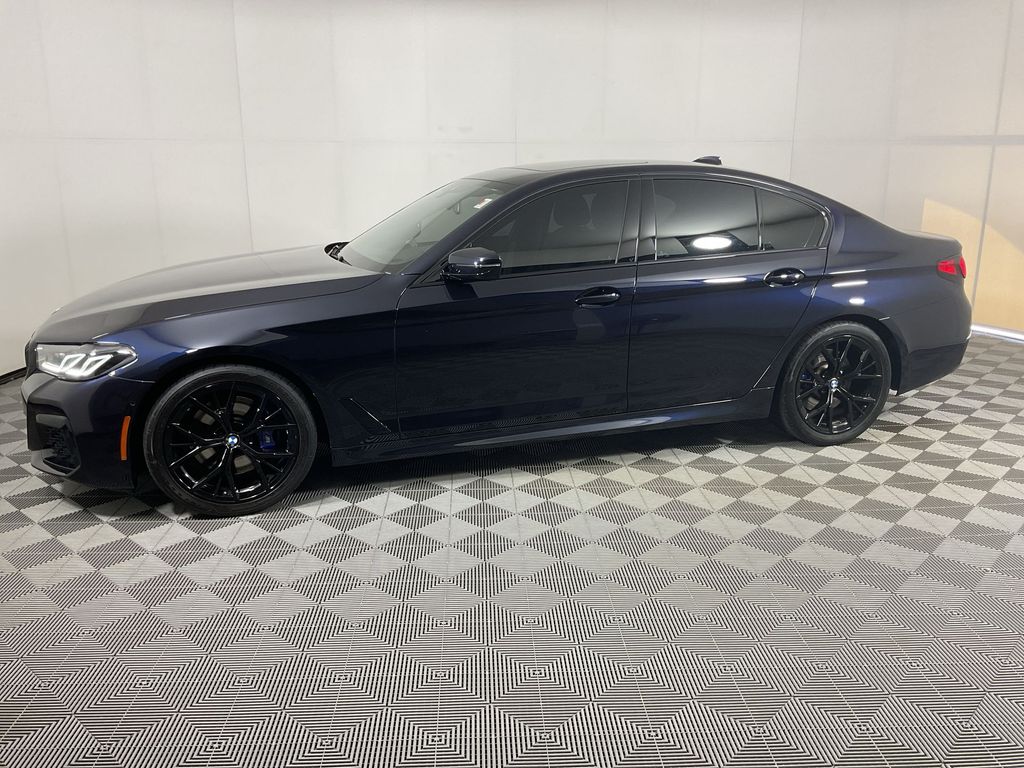 Carbon Black Metallic 2022 BMW 5 Series 530i RWD Sedan Rear-Wheel Drive 8-Speed Automatic