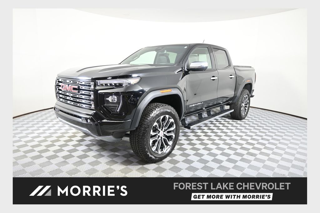 Onyx Black 2026 GMC Canyon Pickup Truck Four-Wheel Drive 8-Speed Automatic