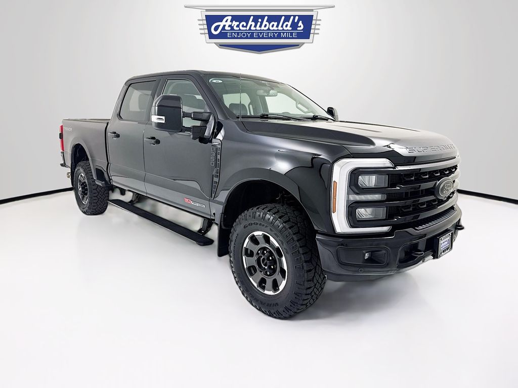 Agate Black Metallic 2024 Ford F-350 Super Duty Lariat Crew Cab 4WD Pickup Truck Four-Wheel Drive Automatic