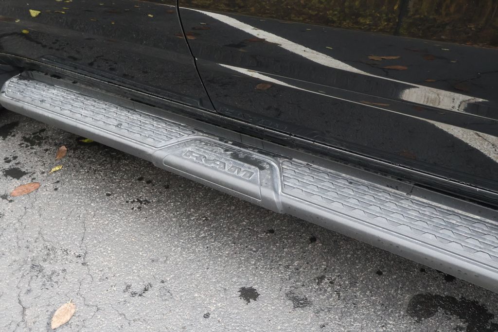 Thumbnail: 2021 RAM 1500 - 13