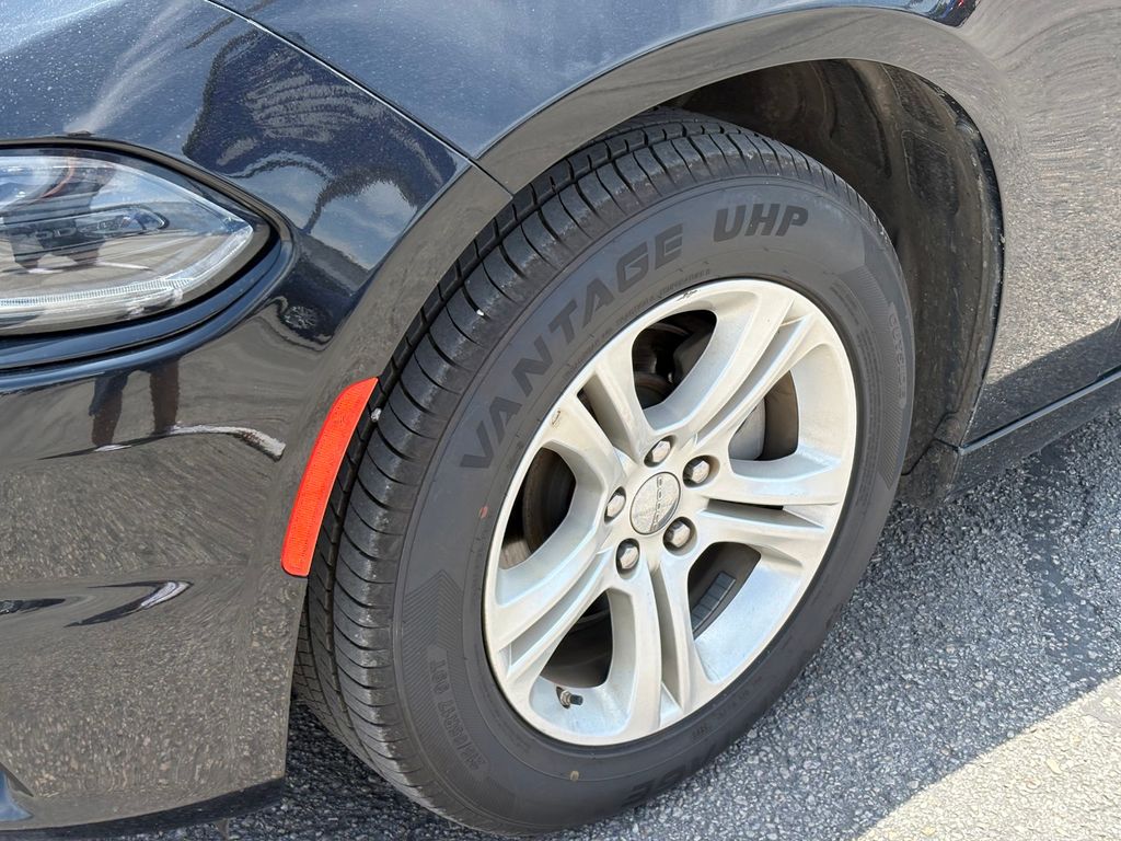 Used Car 2022 Dodge Charger  Sxt For Sale Under $25,000 In San Marcos, Texas
