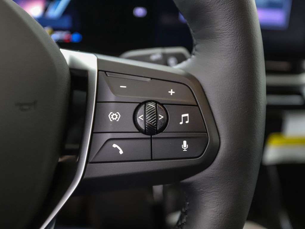 Thumbnail: 2026 BMW X1 - 13