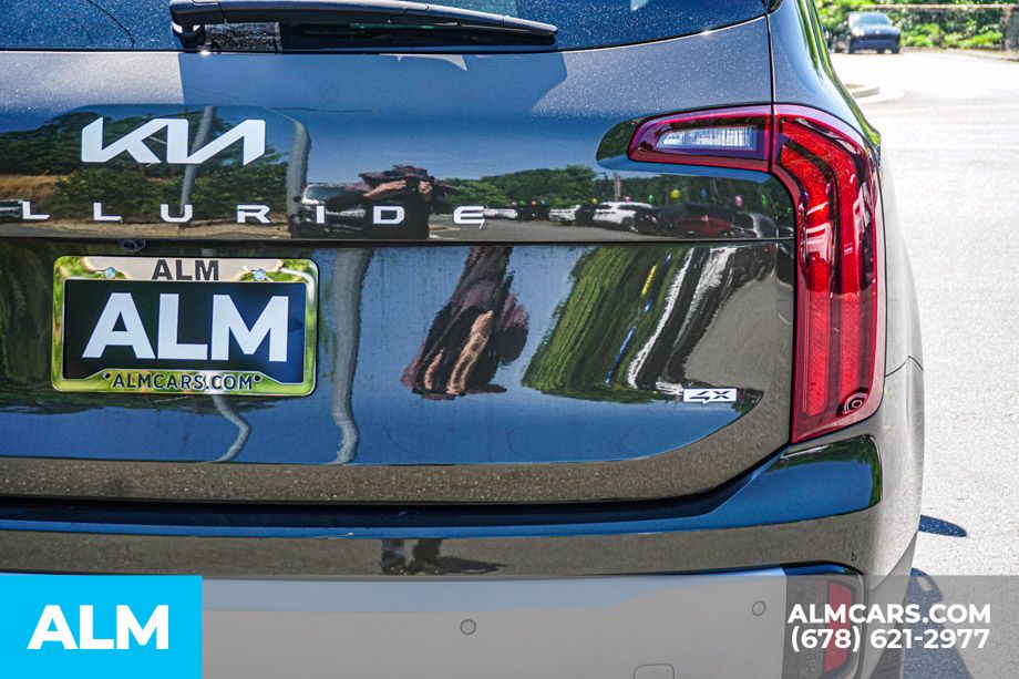 2025 Kia Telluride S - Photo 13