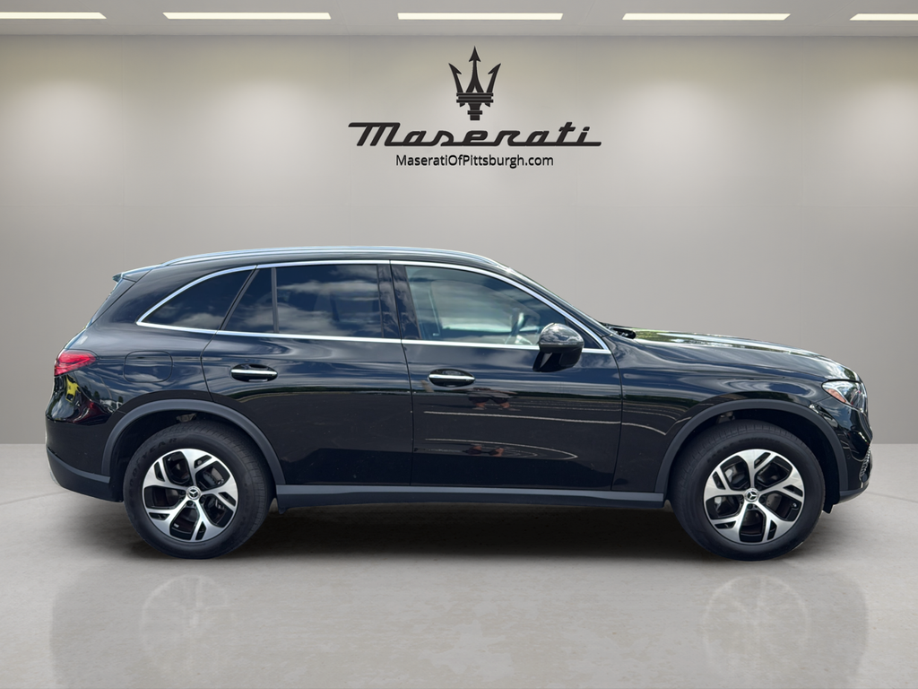 2025 Mercedes-Benz GLC