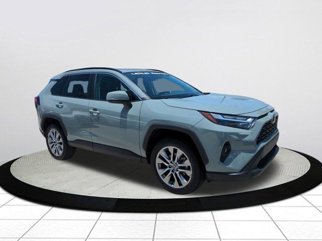2022 Toyota RAV4 XLE Premium
