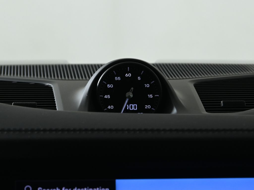 Thumbnail: 2026 Porsche Cayenne - 22