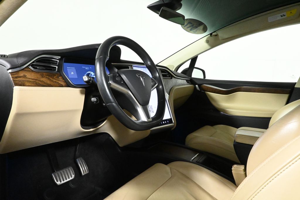2017 Tesla Model X 75D 16