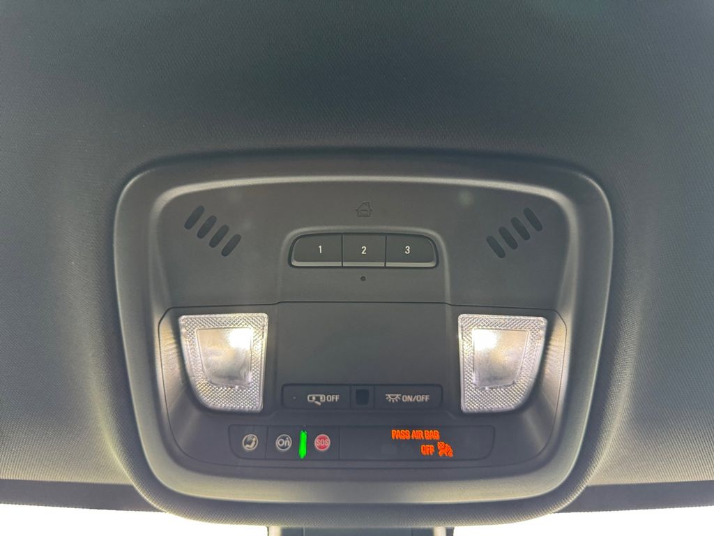 Used Car 2023 Chevrolet Traverse  Lt Leather For Sale Under $35,000 In Round Rock, Texas