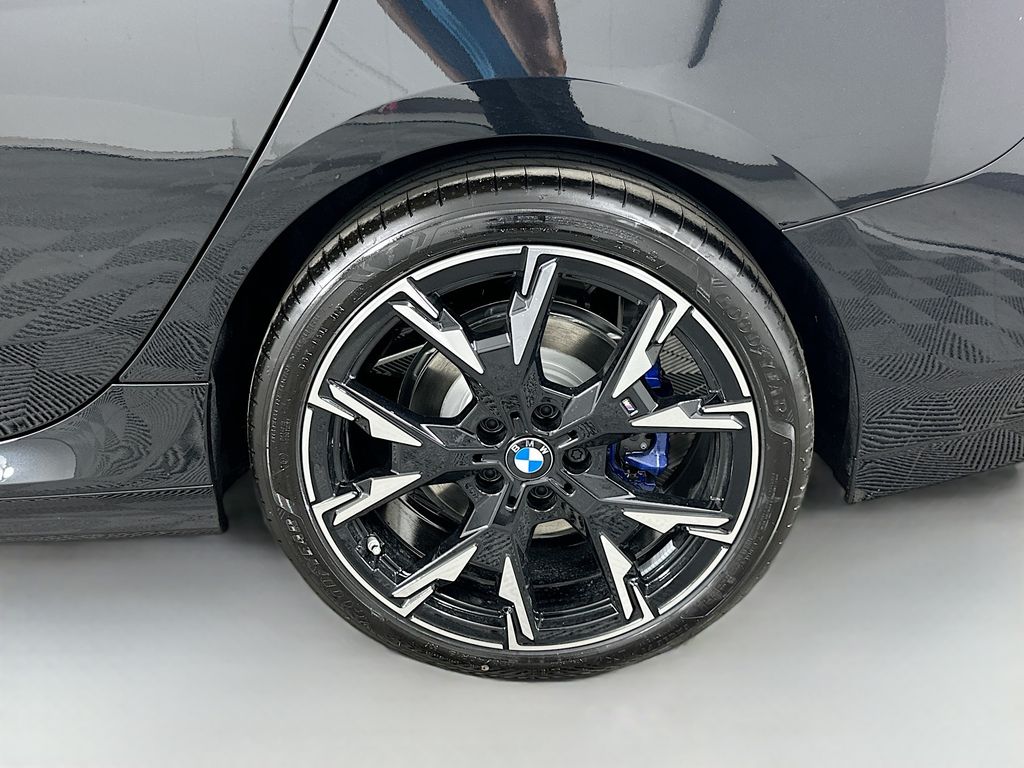 Thumbnail: 2026 BMW 2 Series - 23