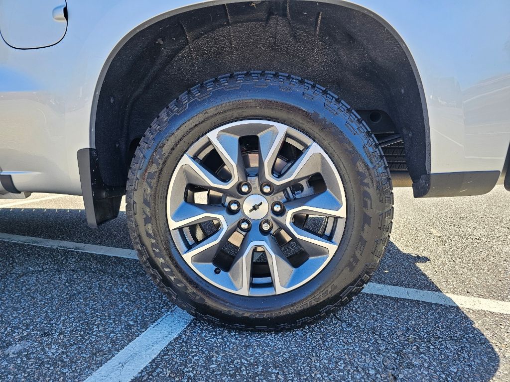 2021 Chevrolet Silverado 1500 RST 36