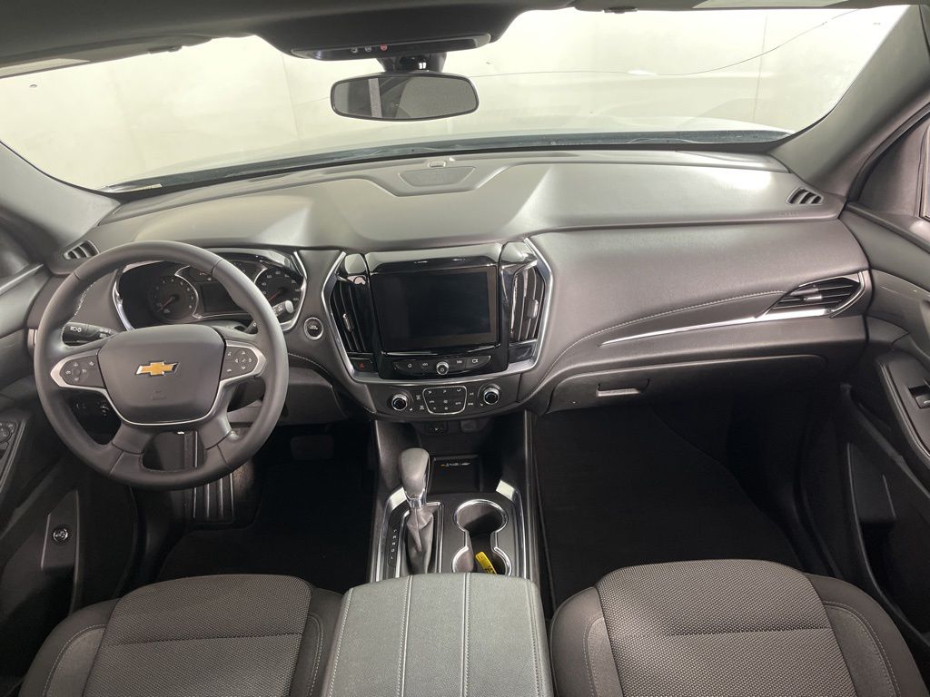 Thumbnail: 2023 Chevrolet Traverse - 19