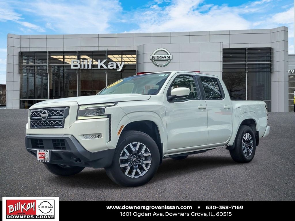 Glacier White 2024 Nissan Frontier SL 4dr Crew Cab 4WD Pickup Truck Four-Wheel Drive 9-Speed Automatic Overdrive