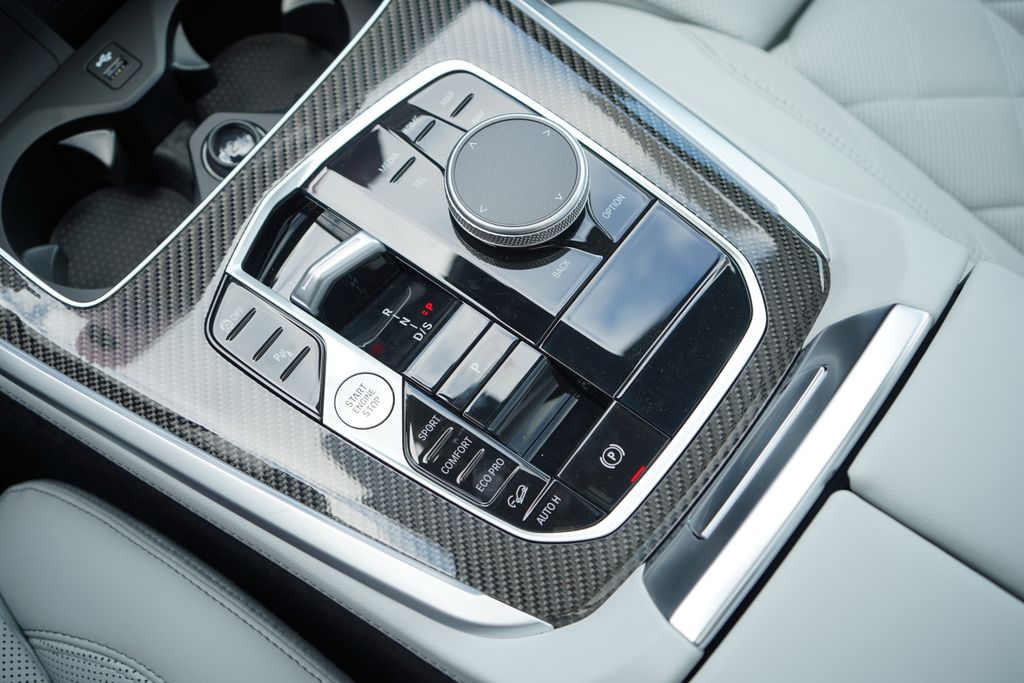 Thumbnail: 2026 BMW X5 - 19