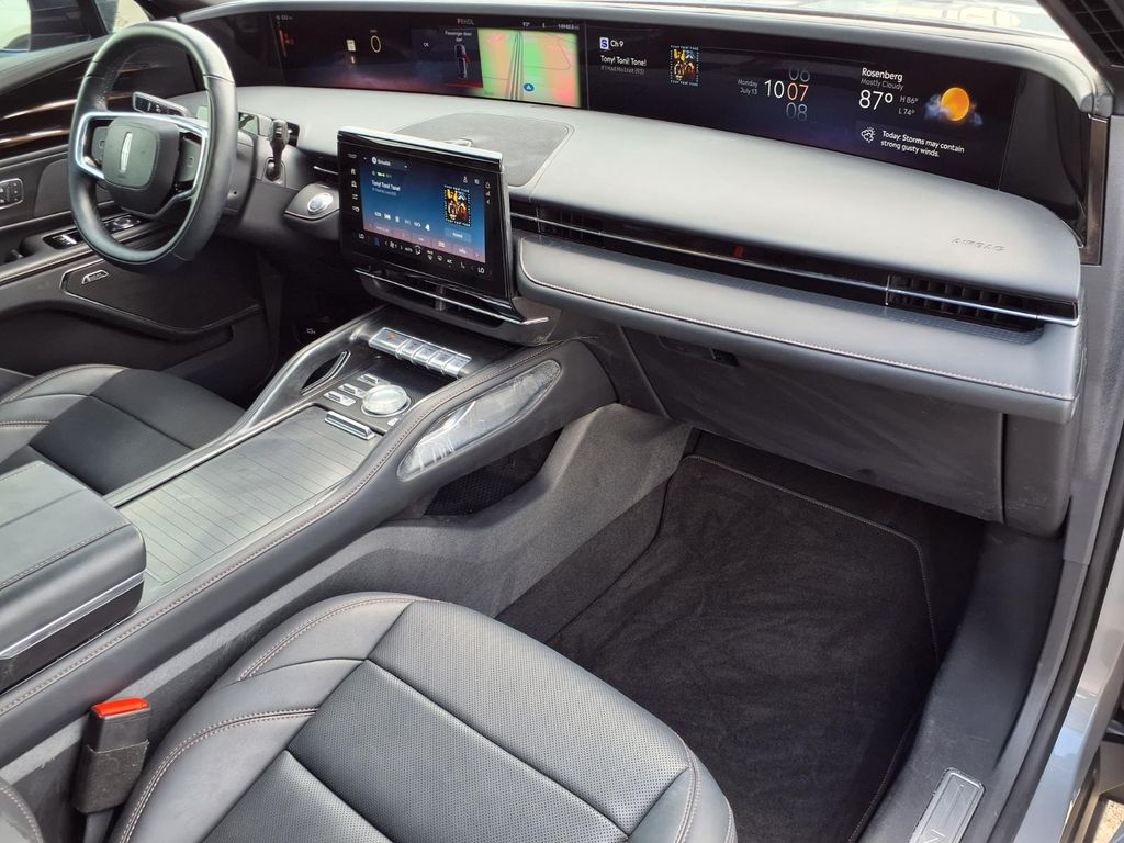 2024 Lincoln Nautilus Premiere Gray at Westside Lexus
