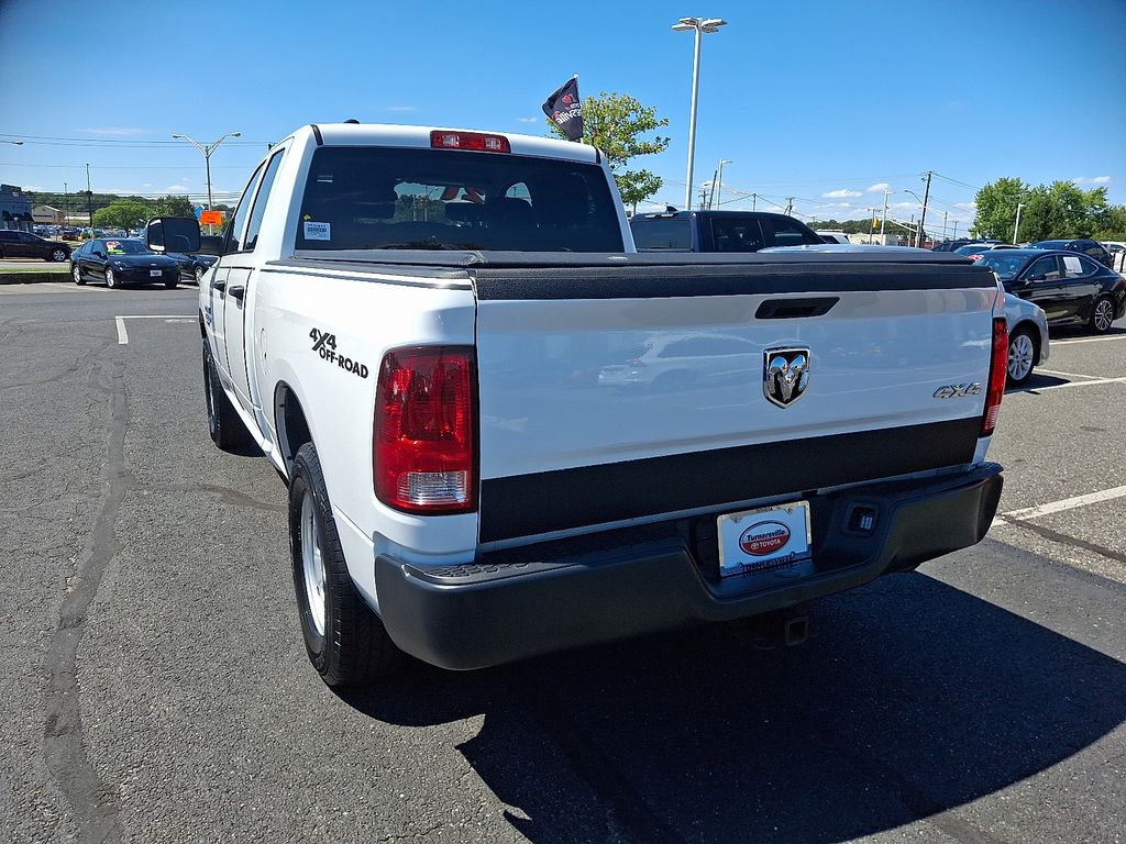 Thumbnail: 2021 RAM 1500 Classic - 4