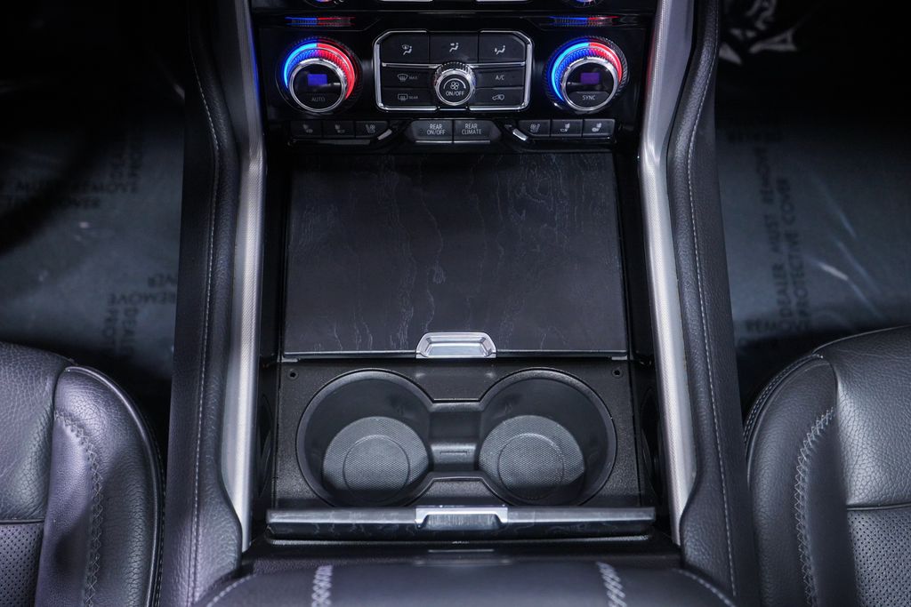 Thumbnail: 2021 GMC Yukon XL - 15