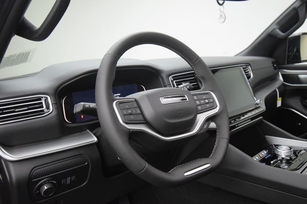 new 2026 Jeep Grand Wagoneer car, priced at $78,192