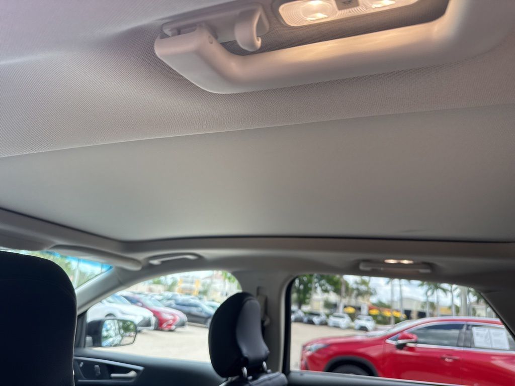 Used 2019 Black Ford Titanium image 16