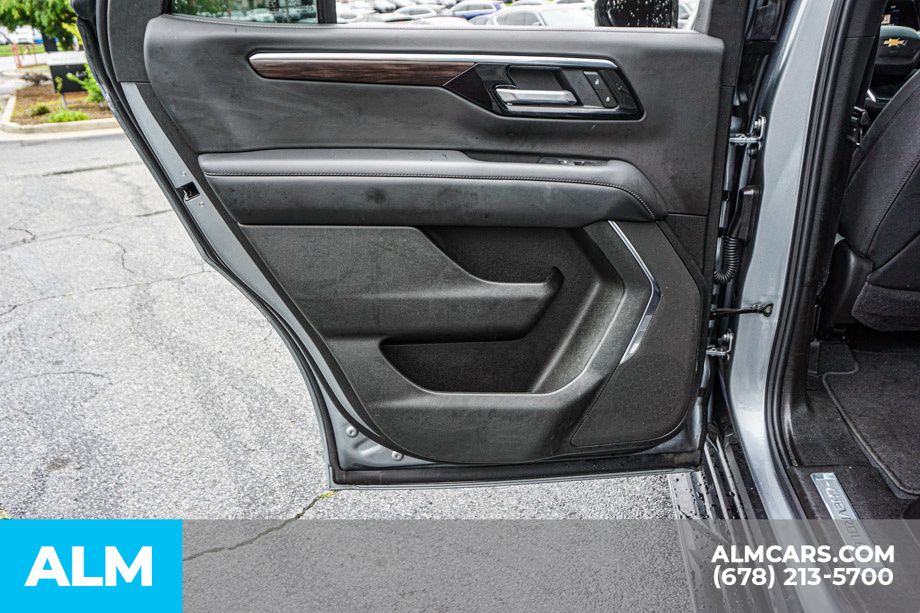 Used 2025 Gray Chevrolet LT image 53
