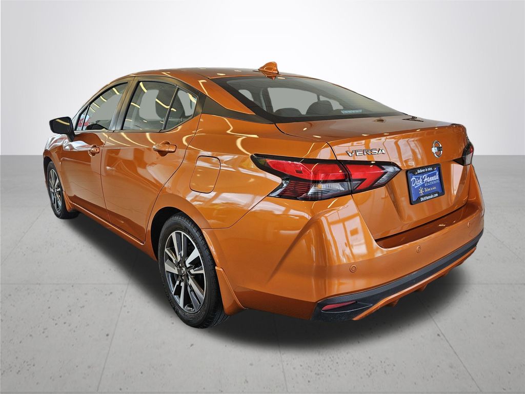 2021 Nissan Versa 1.6 SV