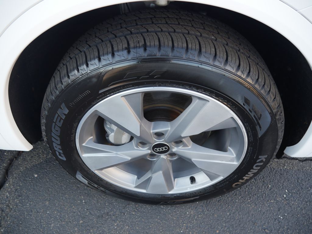 Thumbnail: 2023 Audi Q5 - 15