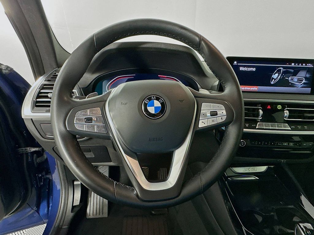 Thumbnail: 2023 BMW X3 - 11