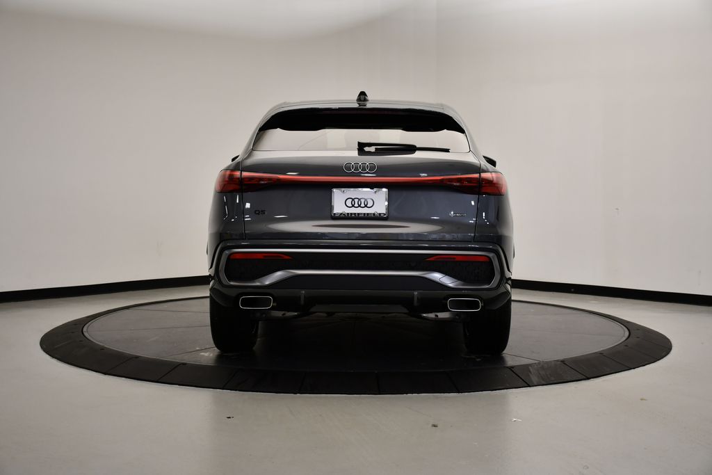 Thumbnail: 2025 Audi Q5 - 4