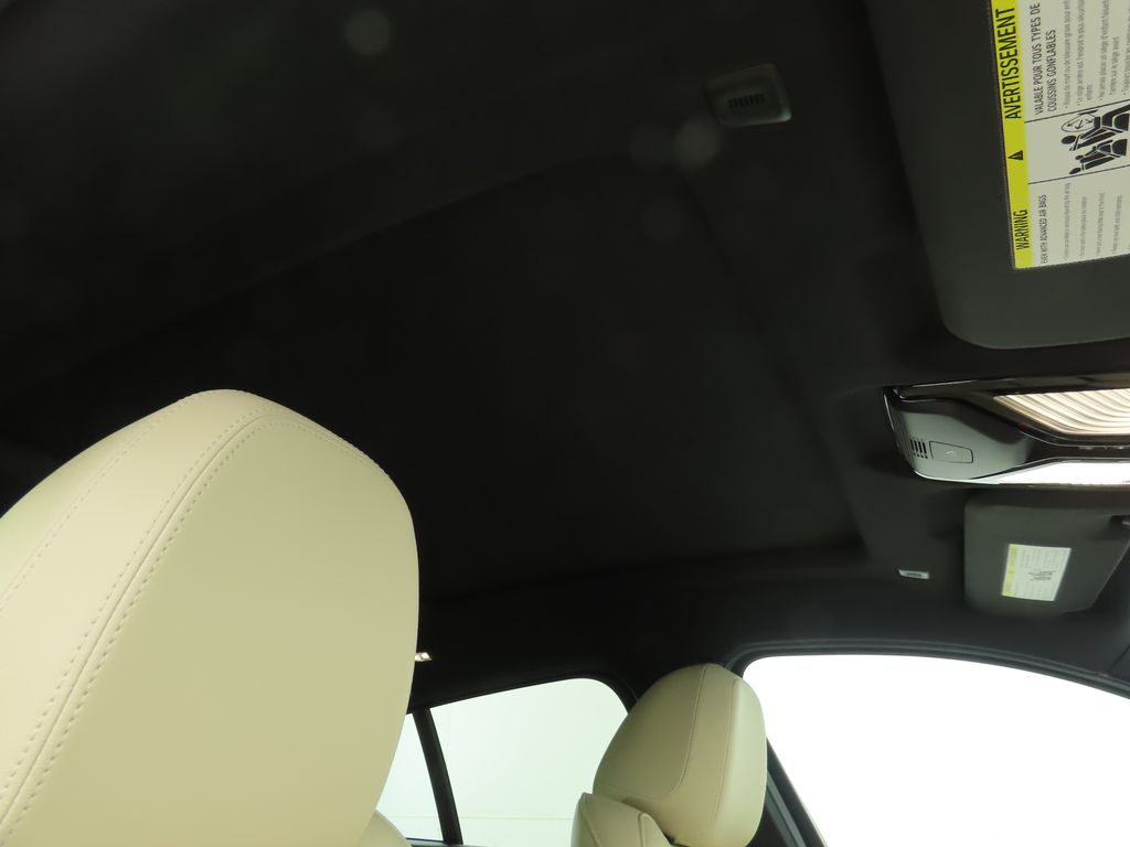 Thumbnail: 2019 BMW X4 - 19