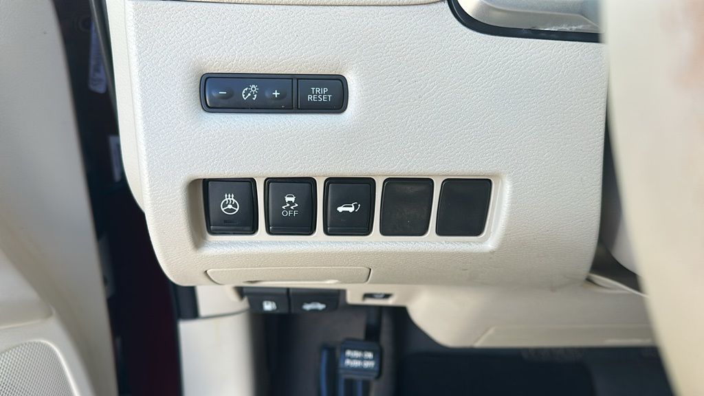 2017 Nissan Murano Platinum Red at Legacy Ford