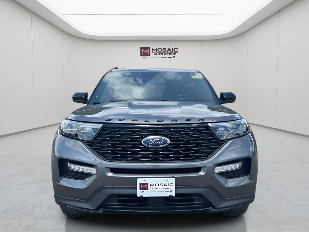 Used 2022 Ford Explorer ST Line with VIN 1FMSK8KH0NGB25420 for sale in Zumbrota, Minnesota