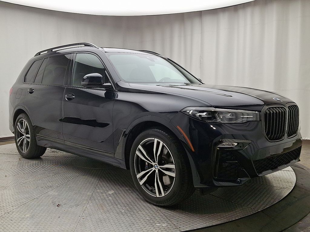 Thumbnail: 2021 BMW X7 - 3