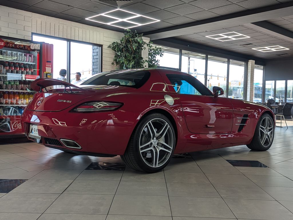 2011 Mercedes-Benz SLS AMG Base 10