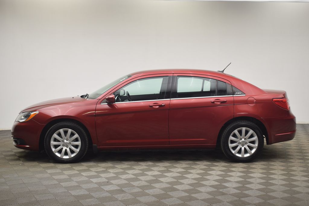 used 2014 Chrysler 200 car, priced at $7,000