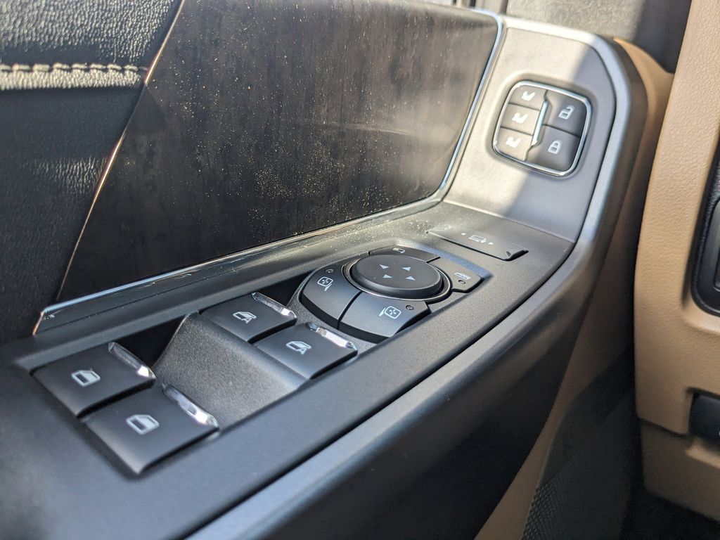 2025 Ford F-250 Super Duty Lariat