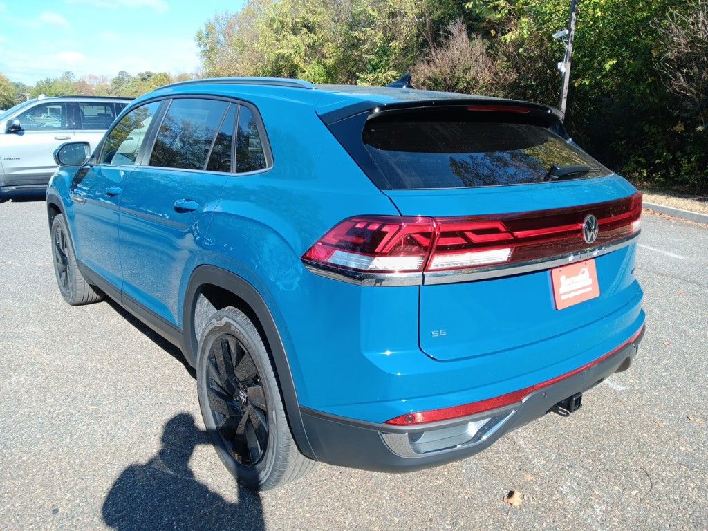 2025 Volkswagen Atlas Cross Sport 2.0T SE w/Technology 3