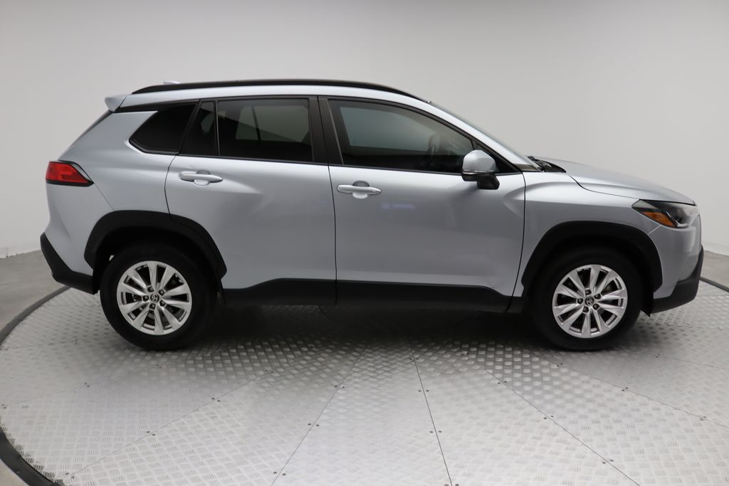 Thumbnail: 2023 Toyota Corolla Cross - 7