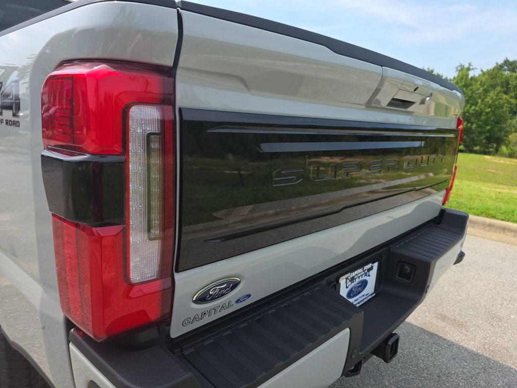 New 2026 Avalanche Ford F-350® Platinum® image 36