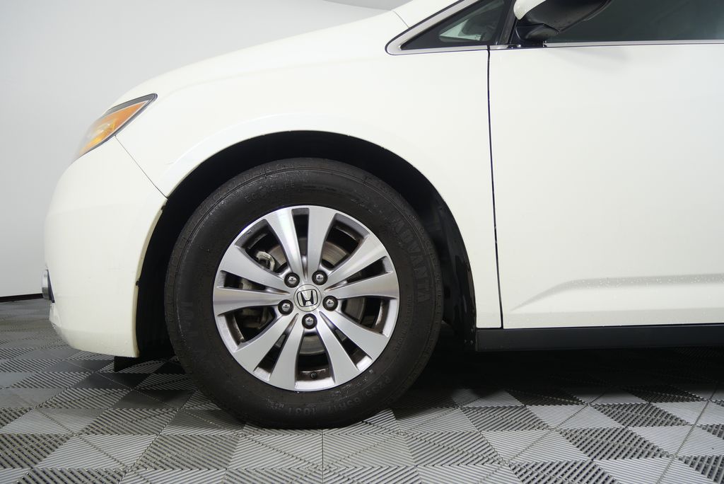 Thumbnail: 2017 Honda Odyssey - 7