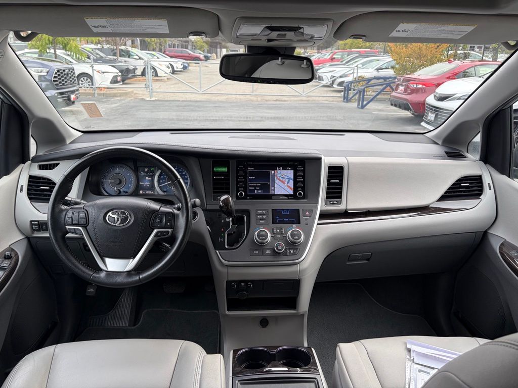 Used 2020 Toyota Sienna Van