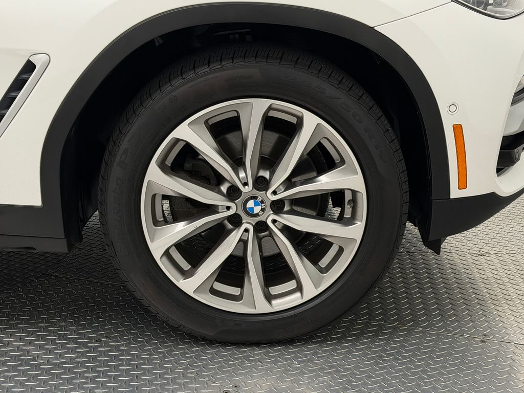 Thumbnail: 2019 BMW X3 - 9