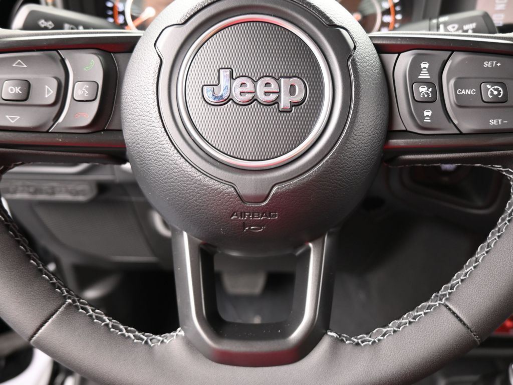 New 2026 Black Clearcoat Jeep Mojave image 24