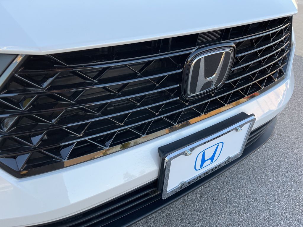 2024 Honda Accord LX 14
