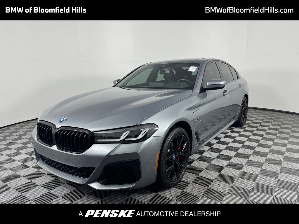 Thumbnail: 2023 BMW 5 Series - 1
