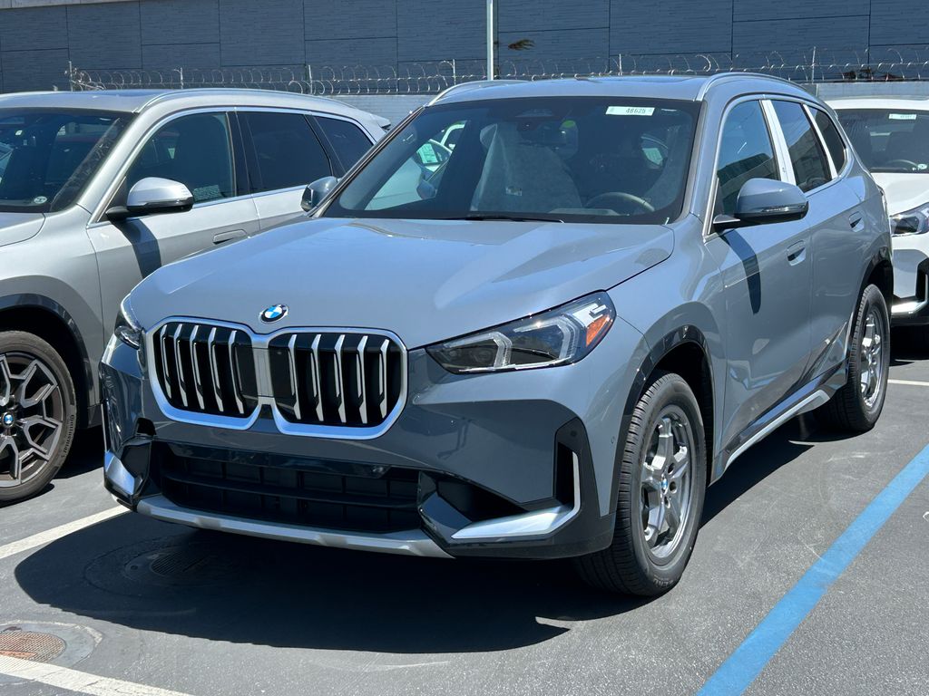 Thumbnail: 2025 BMW X1 - 2