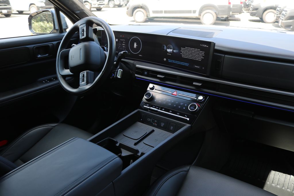 Used 2025 Blue Hyundai Calligraphy image 21